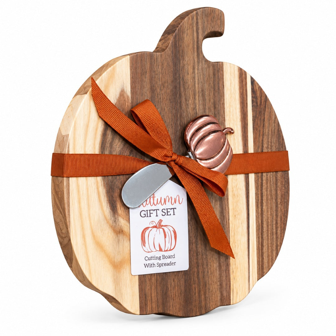 Pumpkin Cutting Board With Spreader